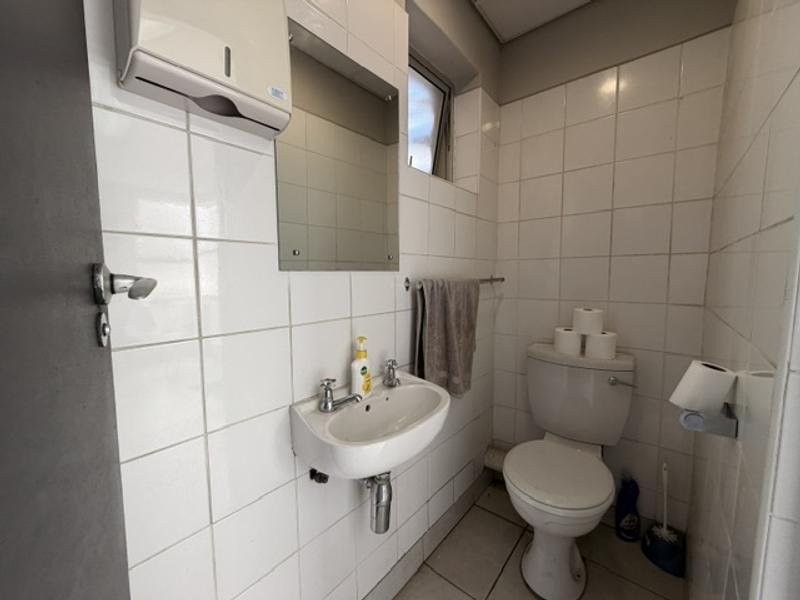 To Let Commercial Property for Rent in Fairview Eastern Cape